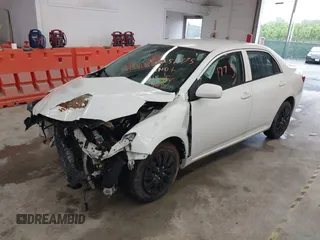 2009 Toyota Corolla z VIN 2T1BU40E89C129686, wystawiony jako IAAI lot #42251775 z przebiegiem 185 332 mil mil oraz . Historia ofert i sprzedaży dostępna na DreamBid. Obrazek 17.
