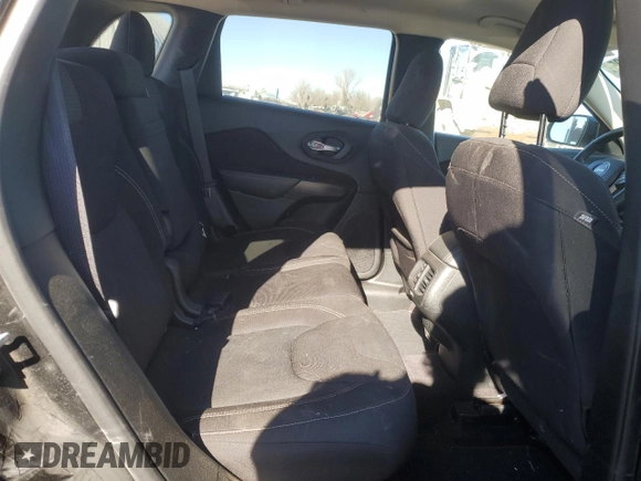 2017 Jeep Cherokee Latitude with VIN 1C4PJMCS0HW546838, listed as a Copart auction lot 89305395 with 57,581 mi miles and Salvage Title. Bid and sale history available at DreamBid. Image 11.