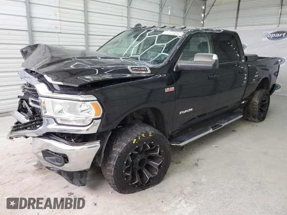 2020 Ram 2500 Big Horn with VIN 3C6UR5DJ7LG122997, listed as a Copart auction lot 65560424 with 83,301 mi miles and Clean Title. Bid and sale history available at carsss.com. Image 1.