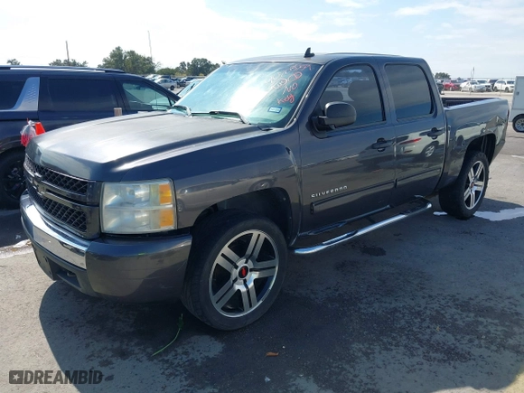2011 Chevrolet Silverado 1500 LS with VIN 3GCPCREA2BG299534, listed as a IAAI auction lot 40703559 with 148,717 mi miles. Bid and sale history available at carsss.com. Image 19.