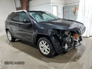 2016 Jeep Cherokee Altitude z VIN 1C4PJMCB7GW269314, wystawiony jako Copart lot #63018025 z przebiegiem 102 179 mil mil oraz Szkoda całkowita • Salvage title. Historia ofert i sprzedaży dostępna na DreamBid. Obrazek 4.