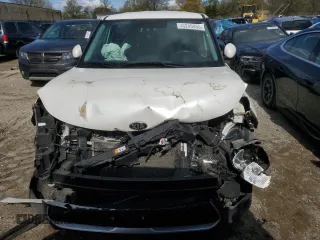 2020 Kia Soul LX with VIN KNDJ23AU2L7726178, listed as a Copart auction lot 45245455 with 71,811 mi miles and Salvage Title. Bid and sale history available at carsss.com. Image 5.