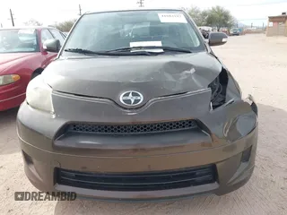 2011 Scion xD z VIN JTKKU4B45B1010646, wystawiony jako IAAI lot #41603197 z przebiegiem 144 218 mil mil oraz . Historia ofert i sprzedaży dostępna na DreamBid. Obrazek 12.