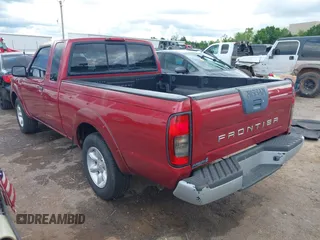 2001 Nissan Frontier XE z VIN 1N6DD26S31C354750, wystawiony jako IAAI lot #42213161 z przebiegiem 80 054 mil mil oraz . Historia ofert i sprzedaży dostępna na DreamBid. Obrazek 3.