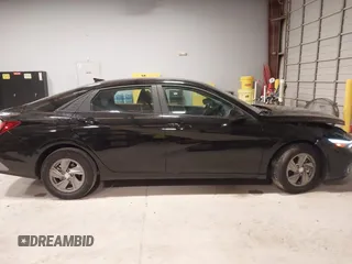 2024 Hyundai Elantra SE with VIN KMHLL4DG9RU832988, listed as a IAAI auction lot 42166112 with 9,676 mi miles and . Bid and sale history available at DreamBid. Image 13.