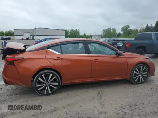 2019 Nissan Altima SR z VIN 1N4BL4CW8KC218752, wystawiony jako Copart lot #58177665 z przebiegiem 92 806 mil mil oraz Szkody całkowita. Historia ofert i sprzedaży dostępna na DreamBid. Obrazek 3.