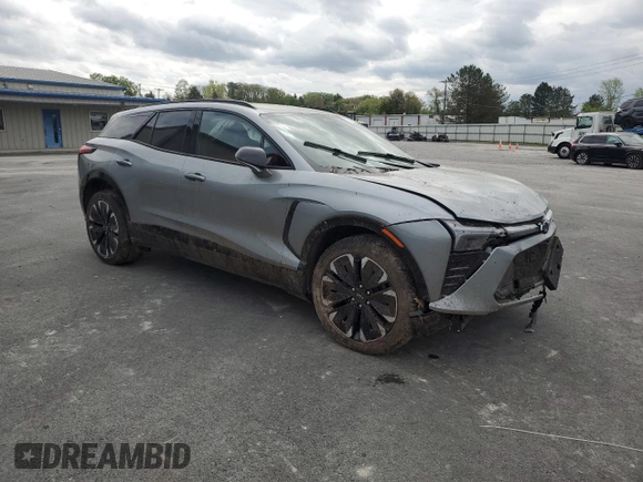 2024 Chevrolet Blazer EV eAWD RS z VIN 3GNKDCRJ9RS186595, wystawiony jako Copart lot #56853035 z przebiegiem Nie podano mil oraz Szkoda całkowita • Salvage title. Historia ofert i sprzedaży dostępna na DreamBid. Obrazek 4.