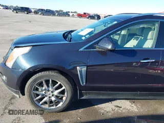 2014 Cadillac SRX Performance Collection with VIN 3GYFNCE37ES576677, listed as a IAAI auction lot 41207123 with 78,758 mi miles and . Bid and sale history available at carsss.com. Image 17.