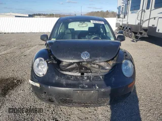 2009 Volkswagen New Beetle Coupe S with VIN 3VWPG31C19M507677, listed as a Copart auction lot 83978784 with 223,378 mi miles and Non Repairable. Bid and sale history available at carsss.com. Image 5.