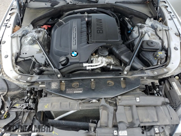 2015 BMW 6 Series 640i xDrive z VIN WBA6B8C53FD453229, wystawiony jako Copart lot #60371214 z przebiegiem 116 624 mil mil oraz Szkoda całkowita • Salvage title. Historia ofert i sprzedaży dostępna na DreamBid. Obrazek 11.