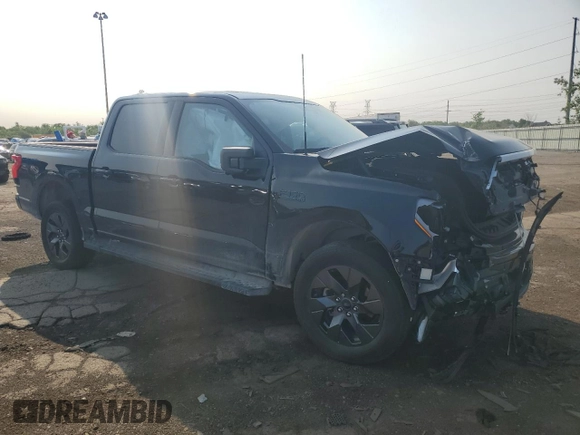 2024 Ford F-150 Lightning Flash with VIN 1FT6W3L75RWG27385, listed as a Copart auction lot 58961275 with 6,010 mi miles and Clean title. Bid and sale history available at DreamBid. Image 4.