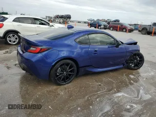 2022 Toyota GR86 Premium with VIN JF1ZNBF16N8752935, listed as a Copart auction lot 84815234 with 33,085 mi miles and Salvage Title. Bid and sale history available at carsss.com. Image 3.