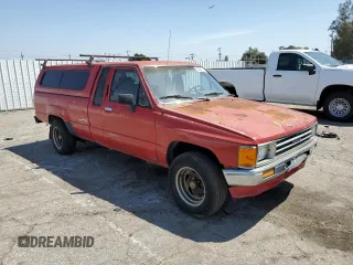 1987 Toyota Pickup с VIN JT4RN70D2H0048566, выставлен на аукционе Copart как лот 52362085 с пробегом 252 452 миль миль и Чистый • Clean title. История ставок и продаж доступна на DreamBid. Изображение 4.