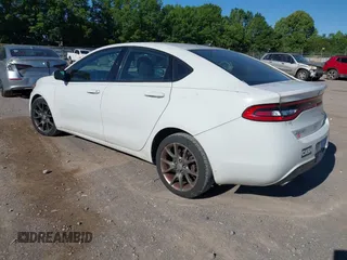 2013 Dodge Dart SXT z VIN 1C3CDFBH3DD153918, wystawiony jako IAAI lot #42328266 z przebiegiem 166 037 mil mil oraz . Historia ofert i sprzedaży dostępna na DreamBid. Obrazek 3.