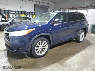 2015 Toyota Highlander LE with VIN 5TDBKRFH2FS085451, listed as a Copart auction lot 46867025 with 201,633 mi miles and Salvage Title. Bid and sale history available at carsss.com. Image 1.
