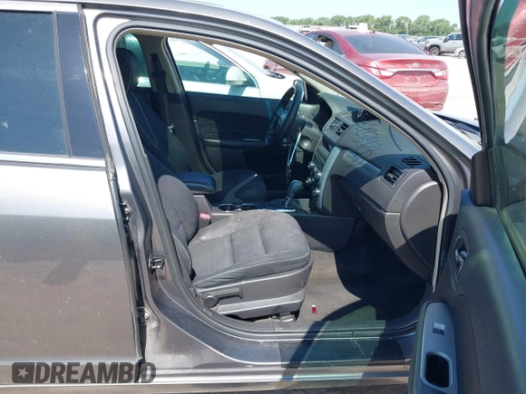 2012 Ford Fusion SE with VIN 3FAHP0HA0CR425806, listed as a IAAI auction lot 42695893 with 147,343 mi miles and . Bid and sale history available at DreamBid. Image 5.