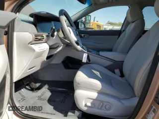2021 Hyundai NEXO z VIN KM8J74A65MU012973, wystawiony jako Copart lot #72533484 z przebiegiem 31 841 mil mil oraz Czysty tytuł • Clean title. Historia ofert i sprzedaży dostępna na DreamBid. Obrazek 7.