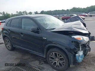 2018 Mitsubishi Outlander SE with VIN JA4AP3AW7JU019878, listed as a IAAI auction lot 42361236 with 161,898 mi miles and . Bid and sale history available at DreamBid. Image 1.