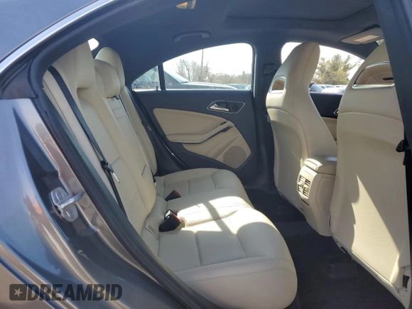 2018 Mercedes-Benz CLA 250 z VIN WDDSJ4GB5JN516563, wystawiony jako Copart lot #46892935 z przebiegiem 41 518 mil mil oraz Szkoda całkowita • Salvage title. Historia ofert i sprzedaży dostępna na DreamBid. Obrazek 10.