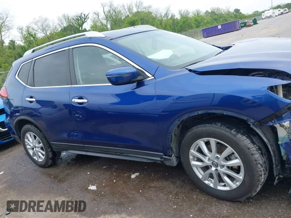 2017 Nissan Rogue SV with VIN KNMAT2MT2HP557278, listed as a IAAI auction lot 42027556 with 118,703 mi miles. Bid and sale history available at carsss.com. Image 13.