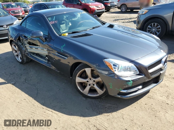 2012 Mercedes-Benz SLK-Class SLK 350 with VIN WDDPK5HA0CF004785, listed as a Copart auction lot 73420294 with 21,744 mi miles and Salvage Title. Bid and sale history available at carsss.com. Image 4.