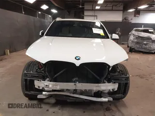2019 BMW X5 xDrive40i with VIN 5UXCR6C57KLL24723, listed as a IAAI auction lot 42010807 with 49,257 mi miles and . Bid and sale history available at DreamBid. Image 13.