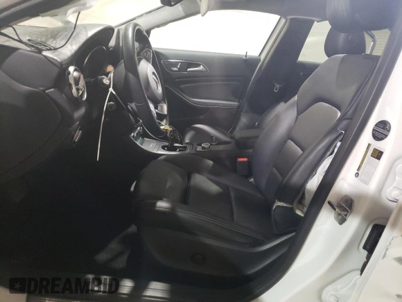 2019 Mercedes-Benz GLA 250 z VIN WDCTG4GB0KJ587458, wystawiony jako Copart lot #46737835 z przebiegiem 63 431 mil mil oraz Szkoda całkowita • Salvage title. Historia ofert i sprzedaży dostępna na DreamBid. Obrazek 7.