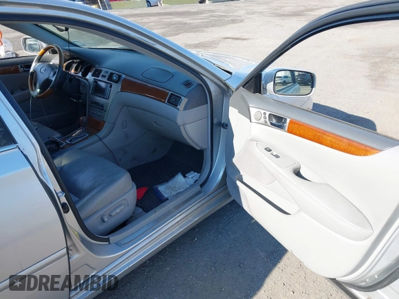 2005 Lexus ES 350 with VIN JTHBA30G355067804, listed as a IAAI auction lot 42171447 with 147,587 mi miles and . Bid and sale history available at DreamBid. Image 5.