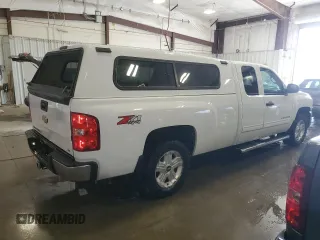 2012 Chevrolet Silverado 1500 LT with VIN 1GCRKSE00CZ342859, listed as a Copart auction lot 54520225 with 105,401 mi miles and Non Repairable. Bid and sale history available at DreamBid. Image 3.