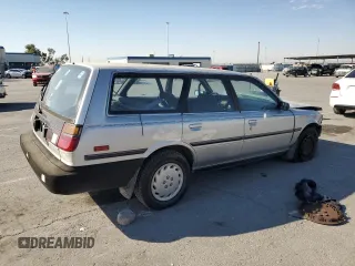 1990 Toyota Camry z VIN JT2SV21W7L0364695, wystawiony jako Copart lot #75491924 z przebiegiem 262 028 mil mil oraz Szkoda całkowita • Salvage title. Historia ofert i sprzedaży dostępna na DreamBid. Obrazek 3.