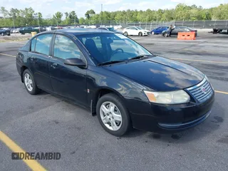 2007 Saturn ION ION 2 z VIN 1G8AJ55F17Z208643, wystawiony jako IAAI lot #42305891 z przebiegiem 165 956 mil mil oraz . Historia ofert i sprzedaży dostępna na DreamBid. Obrazek 1.