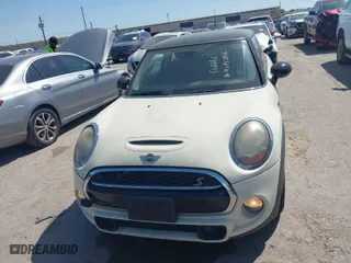 2015 MINI Cooper Hardtop S with VIN WMWXP7C50F2A34429, listed as a IAAI auction lot 41992816 with 160,316 mi miles. Bid and sale history available at carsss.com. Image 6.