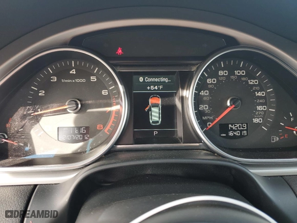 2012 Audi Q7 3.0T S line with VIN WA1DGAFE5CD006549, listed as a Copart auction lot 44615025 with 164,019 mi miles and Salvage Title. Bid and sale history available at carsss.com. Image 9.