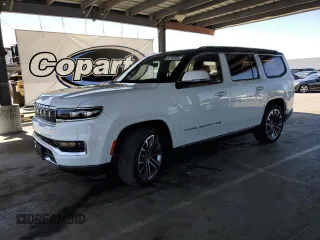 2022 Jeep Grand Wagoneer Series III с VIN 1C4SJVGJ5NS105369, выставлен на аукционе Copart как лот 56758595 с пробегом 69 393 миль миль и Списание • Salvage title. История ставок и продаж доступна на DreamBid. Изображение 1.