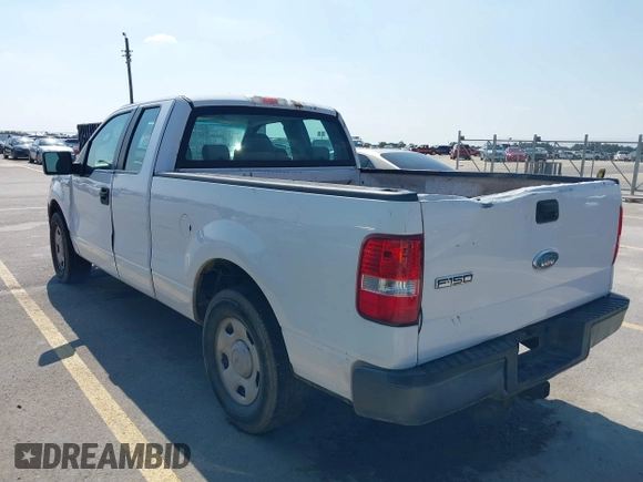 2007 Ford F-150 STX with VIN 1FTRX12W37FA52966, listed as a IAAI auction lot 42248263 with 291,777 mi miles and . Bid and sale history available at DreamBid. Image 3.