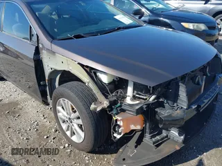 2016 Hyundai Sonata SE z VIN 5NPE24AF5GH269327, wystawiony jako IAAI lot #41810855 z przebiegiem 120 379 mil mil oraz . Historia ofert i sprzedaży dostępna na DreamBid. Obrazek 19.
