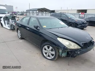 2005 Lexus ES 330 with VIN JTHBA30G455134720, listed as a IAAI auction lot 41623109 with 211,001 mi miles. Bid and sale history available at carsss.com. Image 1.
