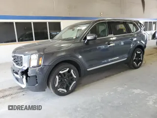 2024 Kia Telluride S z VIN 5XYP64GC7RG478105, wystawiony jako Copart lot #53883025 z przebiegiem 14 920 mil mil oraz Szkoda całkowita • Salvage title. Historia ofert i sprzedaży dostępna na DreamBid. Obrazek 1.