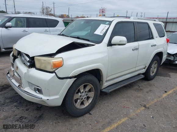 2010 Toyota 4Runner SR5 with VIN JTEZU5JR3A5012665, listed as a IAAI auction lot 41380625 with 603,729 mi miles. Bid and sale history available at carsss.com. Image 2.