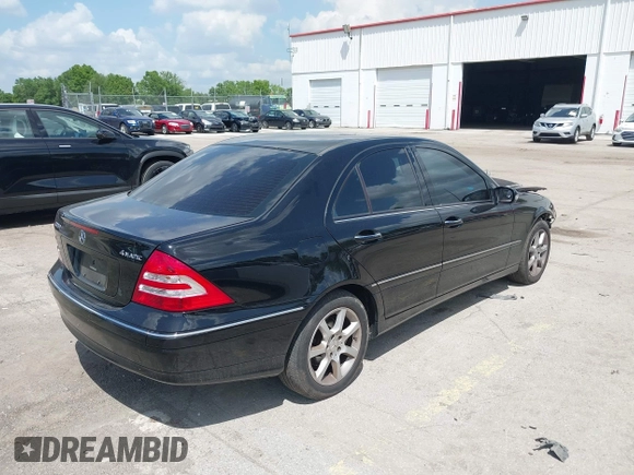 2007 Mercedes-Benz C 280 Luxury with VIN WDBRF92HX7F930801, listed as a IAAI auction lot 41957015 with 117,960 mi miles and . Bid and sale history available at DreamBid. Image 4.