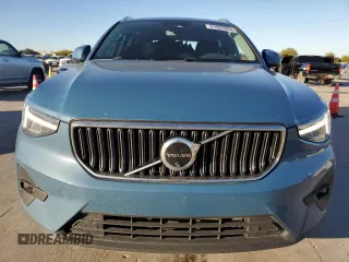 2024 Volvo XC40 Plus Bright Theme с VIN YV4L12UE2R2224249, выставлен на аукционе Copart как лот 81993444 с пробегом 10 429 миль миль и Списание • Salvage title. История ставок и продаж доступна на DreamBid. Изображение 5.