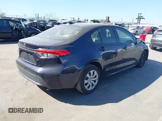 2020 Toyota Corolla LE with VIN JTDEPRAE4LJ093104, listed as a IAAI auction lot 41827963 with 69,780 mi miles. Bid and sale history available at carsss.com. Image 4.