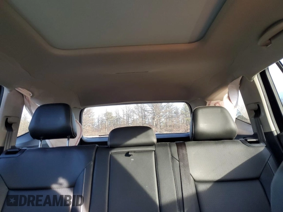 2021 Volkswagen Atlas SEL R-Line with VIN 1V2SR2CA2MC571328, listed as a Copart auction lot 43605135 with 44,290 mi miles and Salvage title. Bid and sale history available at DreamBid. Image 10.