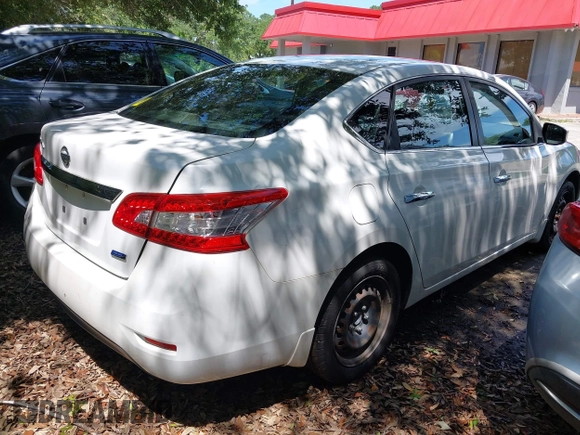2014 Nissan Sentra S with VIN 3N1AB7AP8EL682996, listed as a IAAI auction lot 42707004 with 196,095 mi miles and . Bid and sale history available at DreamBid. Image 4.