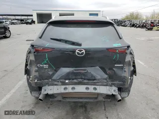 2022 Mazda CX-30 2.5 S Carbon Edition with VIN 3MVDMBCL0NM422585, listed as a Copart auction lot 83895024 with 32,267 mi miles and Salvage Title. Bid and sale history available at carsss.com. Image 6.