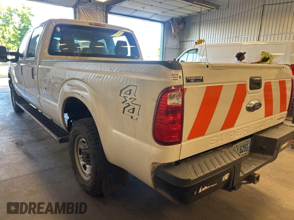 2015 Ford F-250 Lariat с VIN 1FT7W2B68FED12248, выставлен на аукционе IAAI как лот 42568032 с пробегом 301 100 миль миль и . История ставок и продаж доступна на DreamBid. Изображение 29.