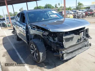 2024 Volkswagen Atlas SE with VIN 1V2LE2CA5RC225216, listed as a IAAI auction lot 42156315 with 29,742 mi miles and . Bid and sale history available at DreamBid. Image 1.