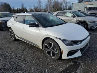 2022 Kia EV6 GT-Line with VIN KNDC4DLC1N5030763, listed as a Copart auction lot 41695125 with 36,295 mi miles and Salvage Title. Bid and sale history available at carsss.com. Image 4.