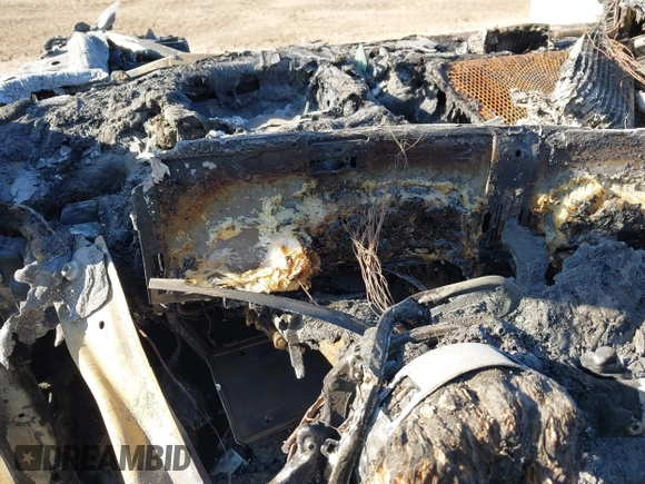 2024 BMW X5 xDrive40i z VIN 5UX23EU05R9S56116, wystawiony jako IAAI lot #40993333 z przebiegiem Nie podano mil oraz . Historia ofert i sprzedaży dostępna na DreamBid. Obrazek 7.
