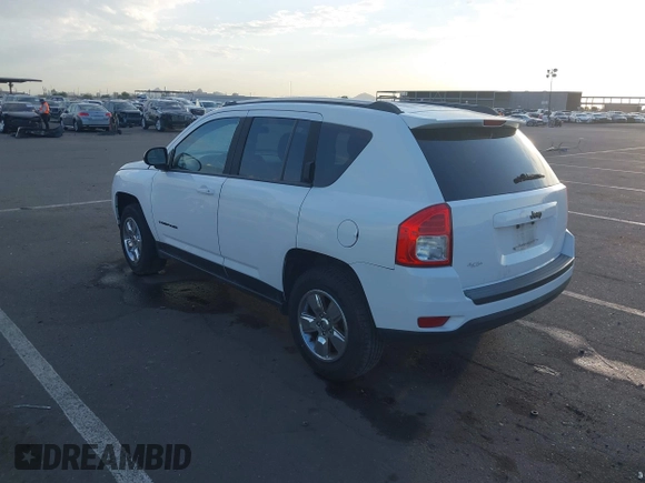 2013 Jeep Compass Sport with VIN 1C4NJCBA1DD272937, listed as a IAAI auction lot 39855648 with 118,136 mi miles. Bid and sale history available at carsss.com. Image 3.